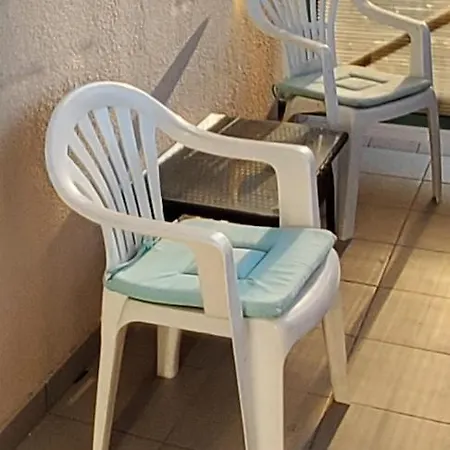 Holidays Budget 12 *