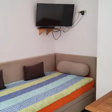 Holidays Budget 12 Apartment