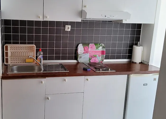 Holidays Budget 12 Апартаменти